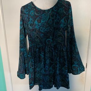 One Clothing Dress- flare sleeves